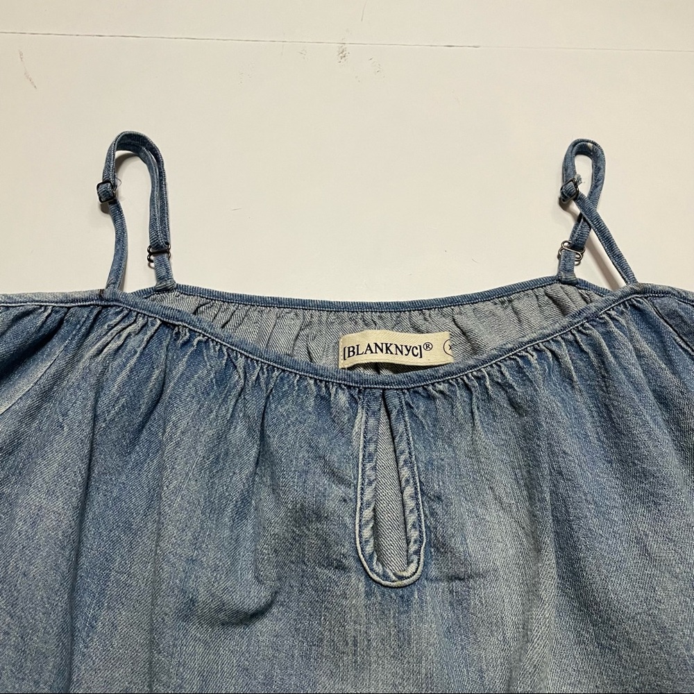 Blank NYC Chambray Distressed Bell Sleeve Open Cold Shoulder Boho Blouse XS - Picture 4 of 6